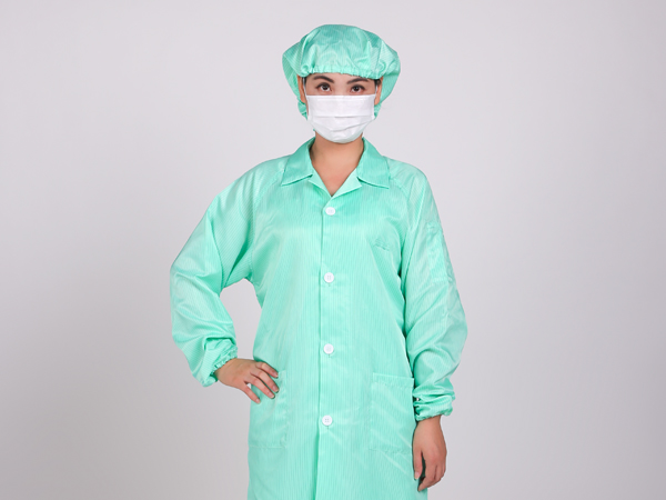 0.5條(tiáo)紋S2367翻領(lǐng)系扣大褂